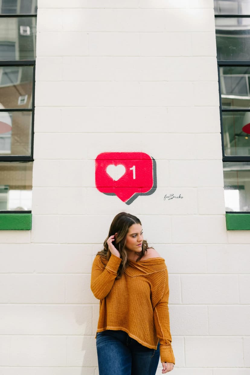 Audience Intelligence vs Social Listening: What's the Difference?